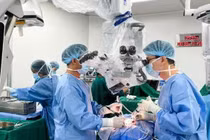 Lo âu, mất ngủ... tưởng trầm cảm sau sinh hoá u màng não "khổng lồ"