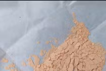 Chữa nấm miệng bằng "thuốc cam", bé trai 2 tuổi nguy kịch