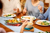 "Điểm mặt" 6 việc nên tránh sau khi ăn để bảo vệ sức khỏe