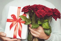 10 món quà tặng 8/3 cho phái đẹp độc đáo, lãng mạn