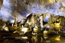 Chiêm ngưỡng hang động được mệnh danh "Tây Bắc đệ nhất động"