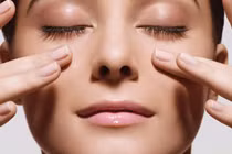 Làm mờ nếp nhăn sống mũi bằng 5 cách đơn giản tại nhà