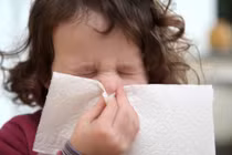 Thói quen xấu khiến trẻ dễ mắc bệnh tai mũi họng