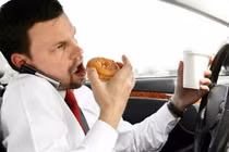 "Điểm" 6 kiểu ăn sáng của dân văn phòng "bào mòn" sức khỏe