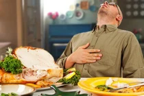Cách làm dịu dạ dày sau khi ăn quá no