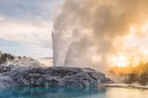 Độc lạ thành phố quanh năm toàn mùi... trứng thối