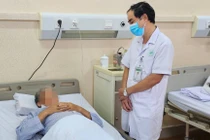 Làm việc liên tục ngoài trời nắng, người đàn ông suy thận cấp do mất nước