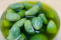 Tỏi ngâm giấm chuyển màu xanh có tốt cho sức khỏe?