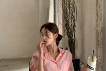 3 kiểu áo sơ mi sáng màu giúp phái đẹp trẻ hóa phong cách