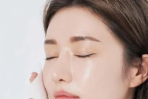 Bí quyết chăm sóc da ẩm mịn, căng bóng vào mùa thu