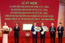 Đón nhận “Văn bản Hán Nôm làng Trường Lưu” là Di sản tư liệu thế giới