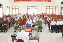 Cụ ông lĩnh 30 tháng tù vì tội lừa đảo chiếm đoạt tài sản