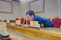 Khởi tố, bắt tạm giam một kiểm sát viên về tội nhận hối lộ