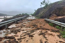 Hà Tĩnh: Hơn 4.000 học sinh nghỉ học do mưa lớn