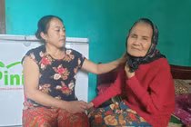 Buộc thôi việc nhân viên bị tố “ăn chặn” tiền trợ cấp người khuyết tật