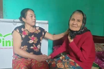 Buộc thôi việc nhân viên bị tố “ăn chặn” tiền trợ cấp người khuyết tật