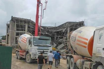 Thông tin mới nhất vụ sập giàn giáo Trung tâm Văn hóa huyện Tuyên Hóa