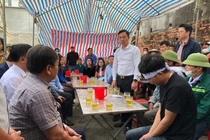 Vụ tai nạn khiến 3 mẹ con tử vong: Do tránh xe ngược chiều?