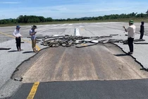 Làm rõ nguyên nhân sự cố đường băng sân bay Vinh bị bong tróc