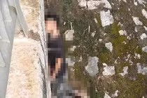 Nghệ An: Nam thanh niên tử vong trong thế treo cổ ở thành cầu