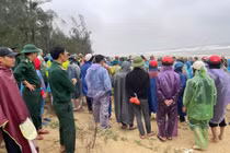 Vụ 3 học sinh đuối nước khi tắm biển: Tìm thấy thi thể cuối cùng