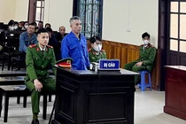 Đâm hàng xóm tử vong, người đàn ông lĩnh án chung thân