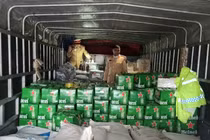 Bắt giữ lượng lớn bia Heineken, rượu ngoại không rõ nguồn gốc