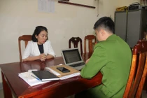 Một cán bộ địa chính ở Nghệ An “xộ khám”do vòi tiền dân