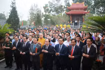 Hà Tĩnh: Tưởng niệm, tri ân 53 liệt sỹ hi sinh tại Cầu Nhe