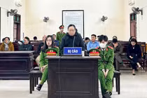 “Nữ quái” lĩnh 12 năm tù vì chiếm đoạt gần 3 tỷ đồng