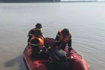 Tìm thấy thi thể nam thanh niên nhảy cầu Bến Thuỷ 2 tự tử