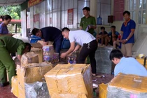 Triệt phá đường dây mua bán pháo xuyên quốc gia