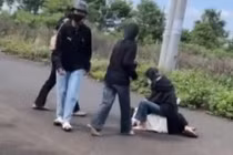 Một nữ sinh ở Đắk Lắk bị nhóm bạn đánh hội đồng