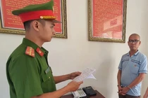 Đắk Lắk: Người đàn ông dùng dao đâm vợ rồi tự sát