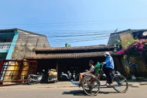 Ngắm vẻ đẹp Hội An, top 10 điểm du lịch thịnh hành nhất thế giới 