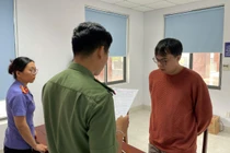 Giúp đối tượng bị Interpol truy nã, một đối tượng bị khởi tố