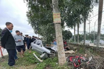 Ô tô tông xe máy, 2 bà cháu tử vong thương tâm