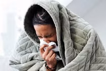 Mắc cúm mùa có nên uống thuốc kháng sinh hay không?