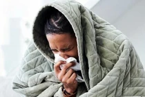 Mắc cúm mùa có nên uống thuốc kháng sinh hay không?