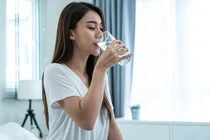 7 thói quen buổi sáng giúp thanh lọc ruột tốt nhất