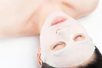 Đắp mặt nạ nhiều lợi ích cho da nhưng đừng dùng sai cách