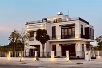 Biệt thự đồ sộ hơn 40 tỷ của Quốc Trường 