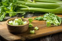 Lợi ích sức khoẻ tuyệt vời của cần tây