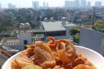 Món ăn ngỡ bình dân, nay "lên đời" thành đặc sản nhiều người mê mệt 