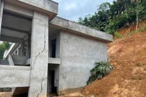 Thanh Hóa công bố tình huống khẩn cấp sạt lở khu vực trường học