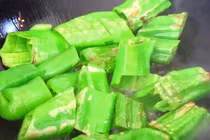 Loại rau quen thuộc cực giàu vitamin C, xào hay nhồi thịt đều ngon