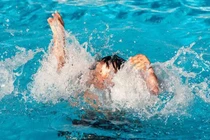 Nhiều trẻ đuối nước ngay đầu năm mới, sơ cứu thế nào cho đúng?