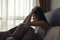 Tôi ngã quỵ khi biết chồng lén lấy tóc của con đi xét nghiệm ADN