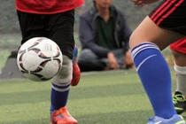 Hà Nội: Vỡ tinh hoàn do chấn thương khi chơi bóng đá