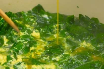 Loại rau có vitamin C nhiều hơn cam, chanh, giúp thanh nhiệt giải độc